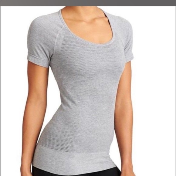 Athleta Tops - Athleta Grey Micro Mesh Zeal Tee Round neck Short Sleeve Athletic T-Shirt P3930
